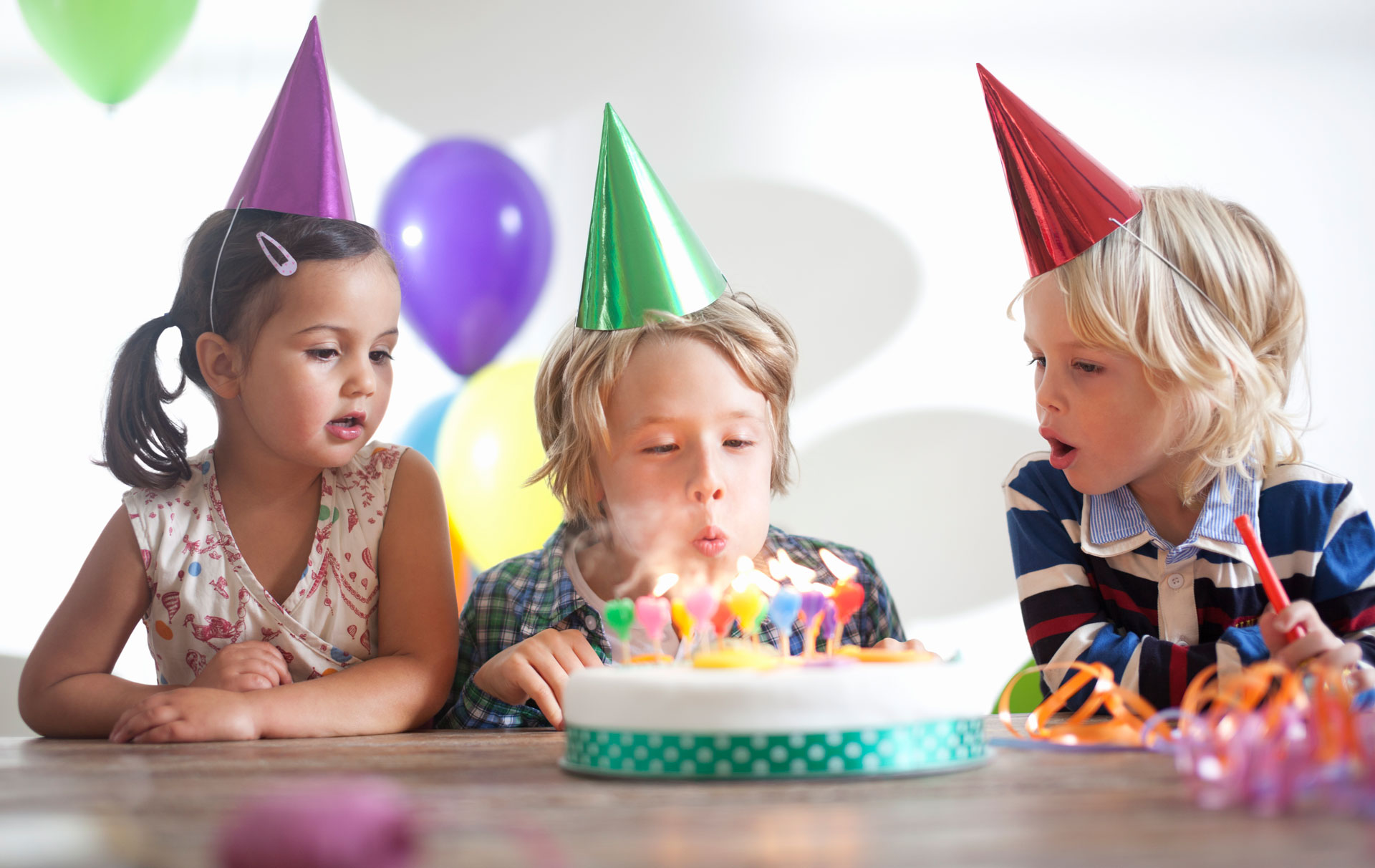 10 Products to Throw a Rainbow-Themed Kids' Birthday Party Under $30