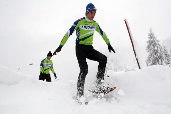 Roman Kreuziger enjoys a quick descent