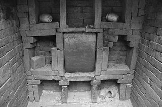 800 year-old tomb relics