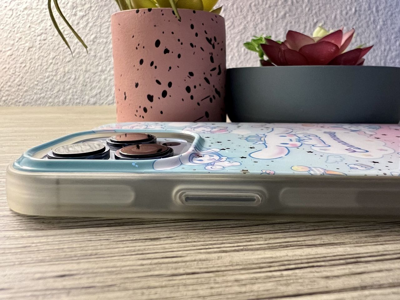 Sonix Magsafe Iphone Case Power Button