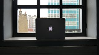 RIP glowing MacBook logo