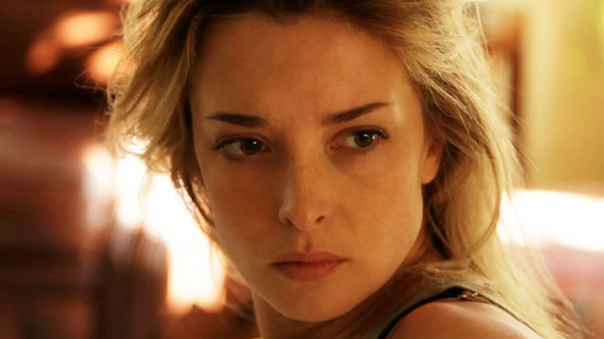 Emily Baldoni as Em in &quot;Coherence&quot; (2013)