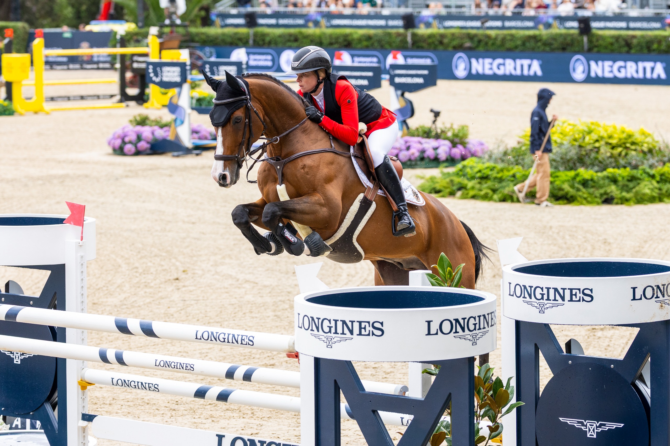 Sophie Hinners and Iron Dames Singclair competing in the LLN Final Barcelona in 2025 for Germany