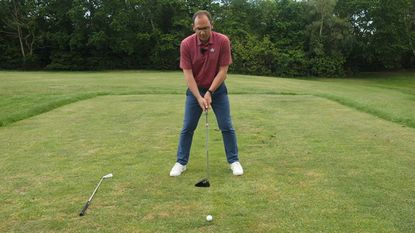 weight distribution in the golf swing