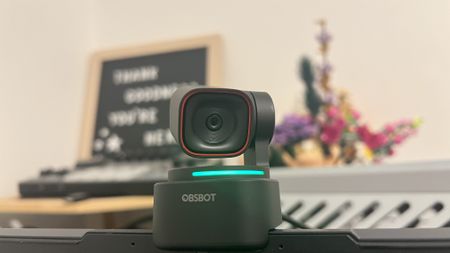 Obsbot Tiny 3 Lite webcam set-up.