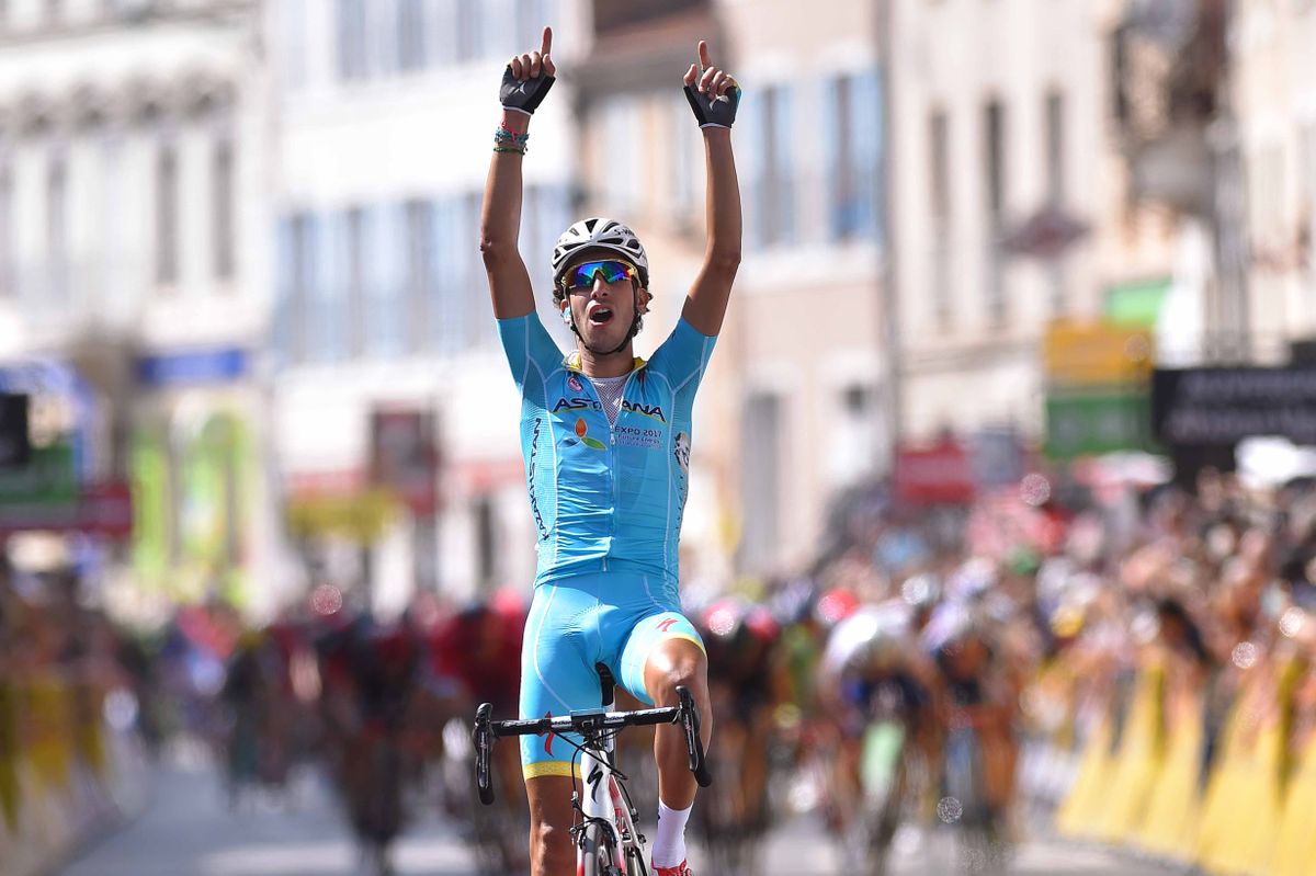 Fabio Aru (Astana) spoils the sprinters' day