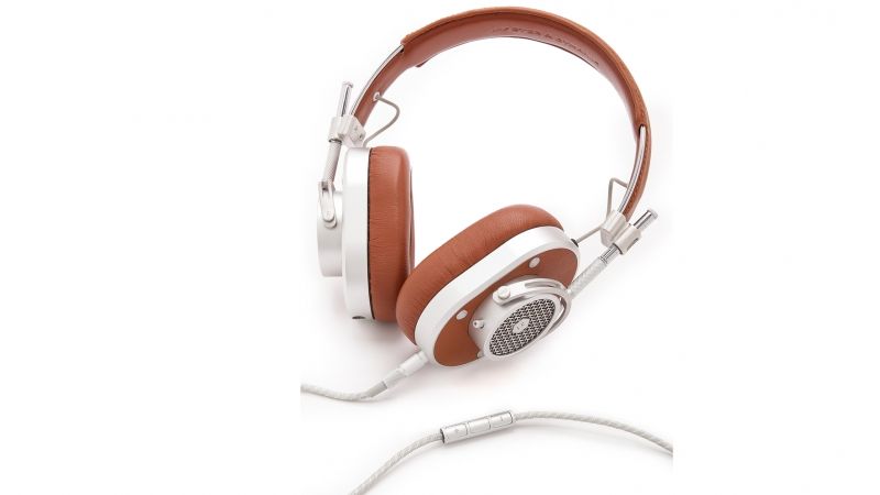 Master &amp; Dynamic MH40 review