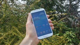 Samsung admits Outlook sync issue with Android 4.3 update
