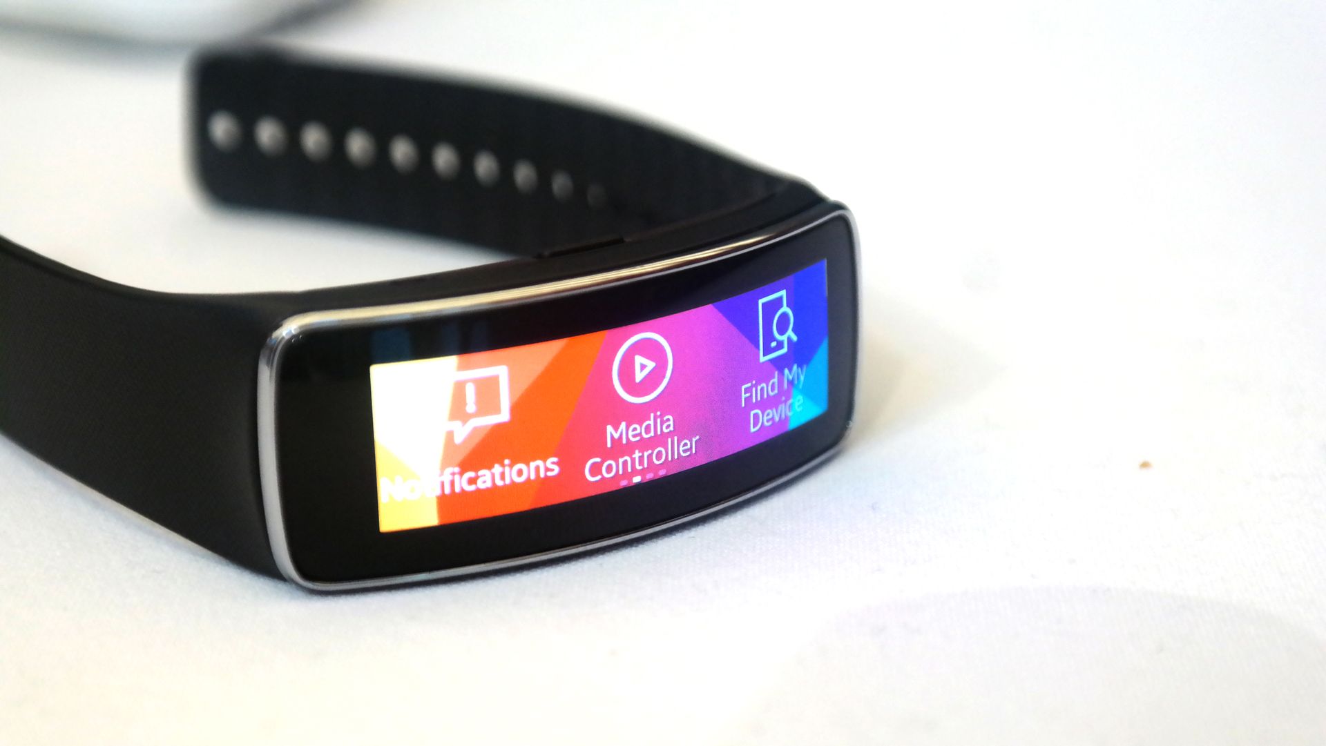 Samsung Gear Fit Gear 2 And Gear 2 Neo Tagged With Official Pricing Techradar