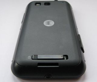 Motorola defy+ back 1