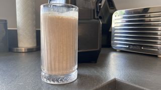almond and cinnamon smoothie