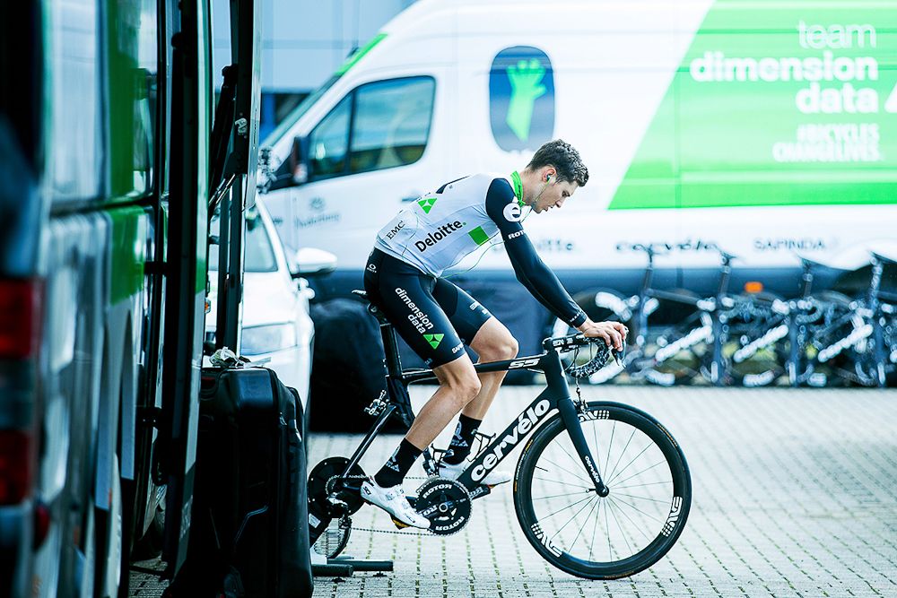 Ryan Gibbons (Dimension Data) warms up before Sparkassen M&uuml;nsterland Giro
