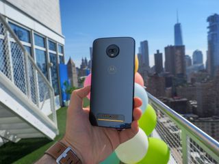 Moto Z3