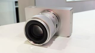 A white Sigma BF camera