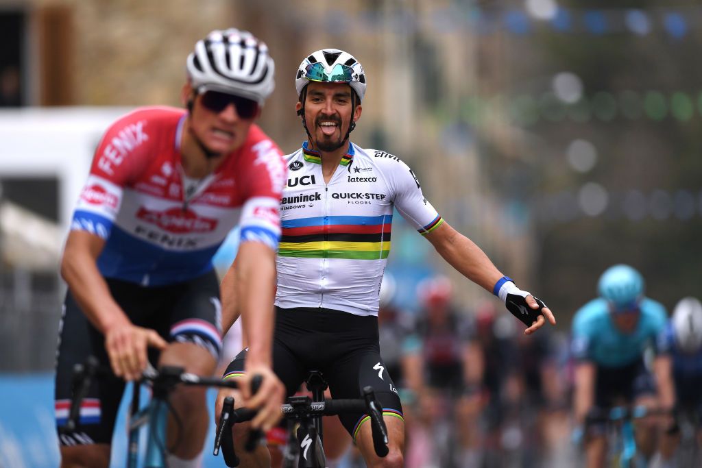 Julian Alaphilippe (Deceuninck-QuickStep) celebtated as Mathieu van der Poel was left disappointed