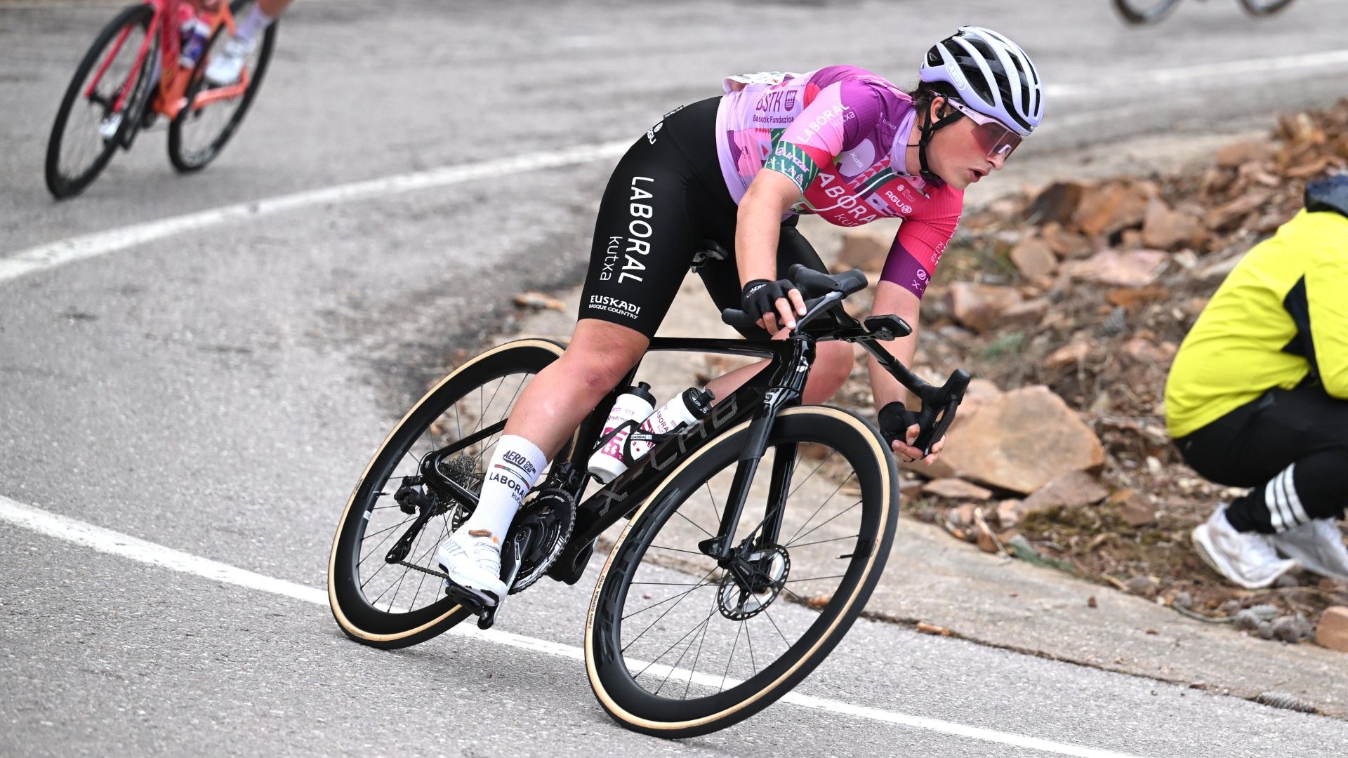 The crash at Milan-San Remo Donne was horrific, the reaction was worse