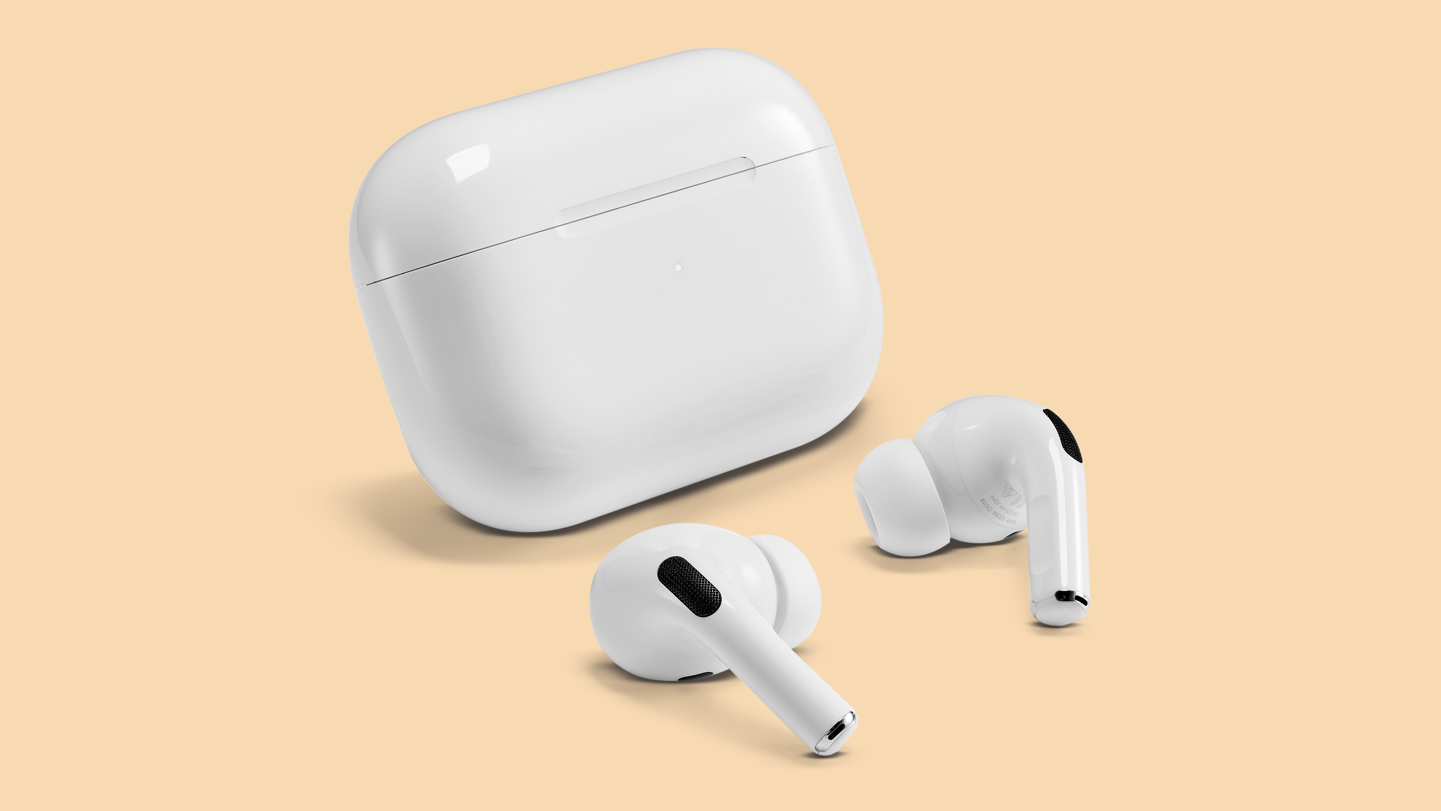 Audífonos Apple AirPods Pro true wireless con estuche de carga