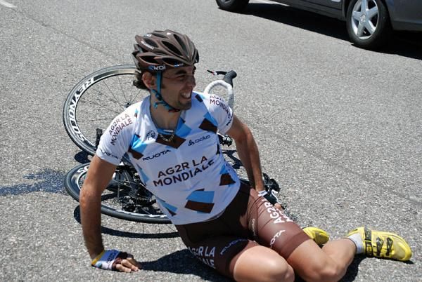 Mathieu Perget (Ag2R-La Mondiale) fractured his pelvis after crashing in stage 5 at the Tour de San Luis.