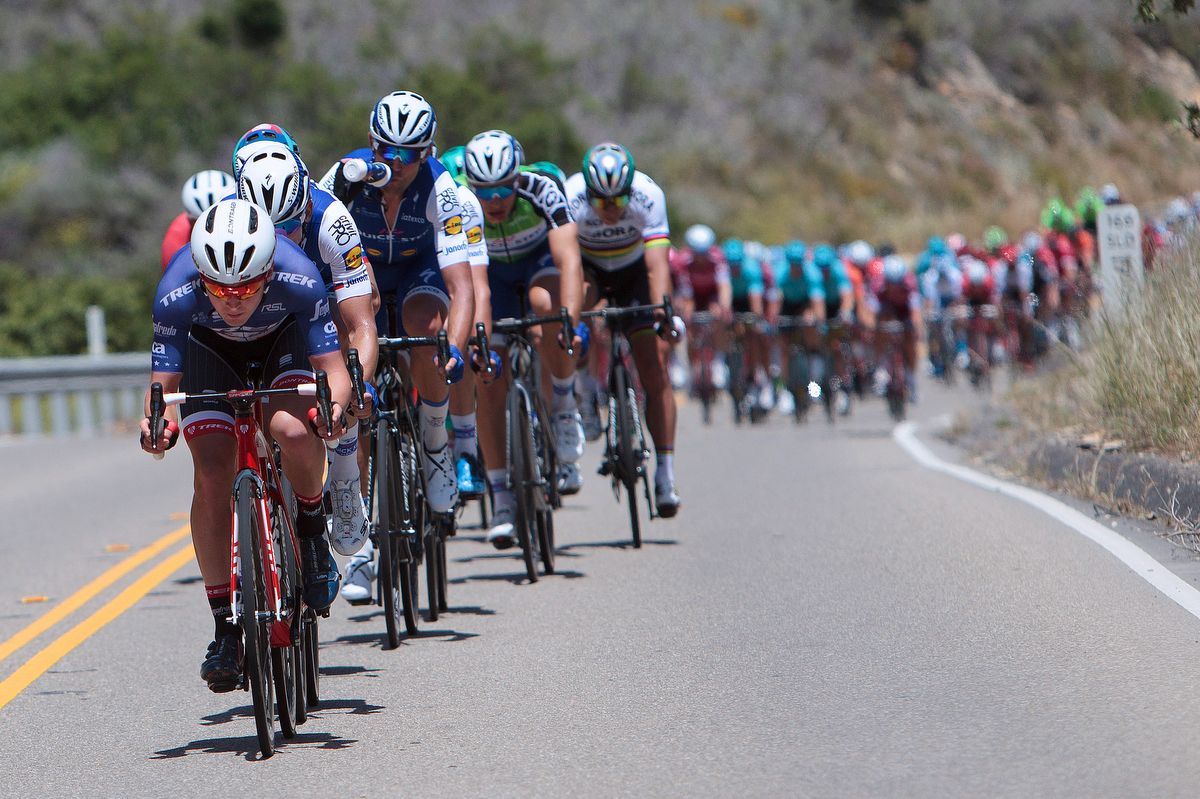 US champion Greg Daniel leading the peloton