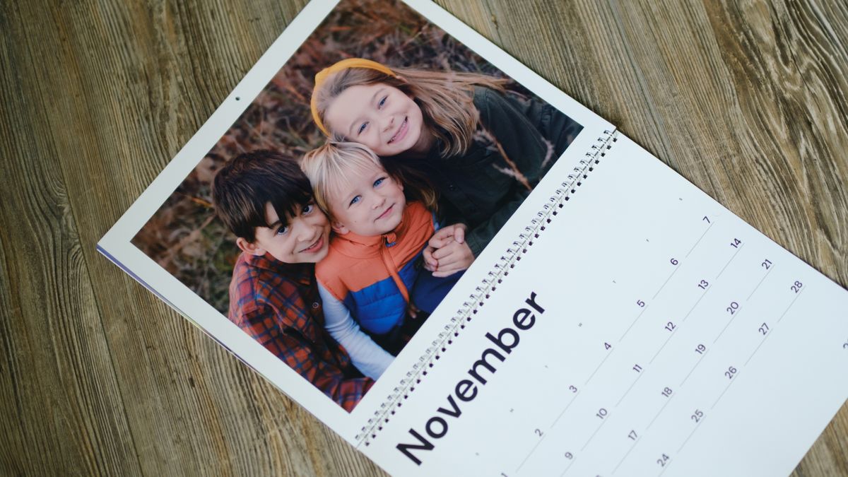 A photo of a custom photo calendar from Popsa
