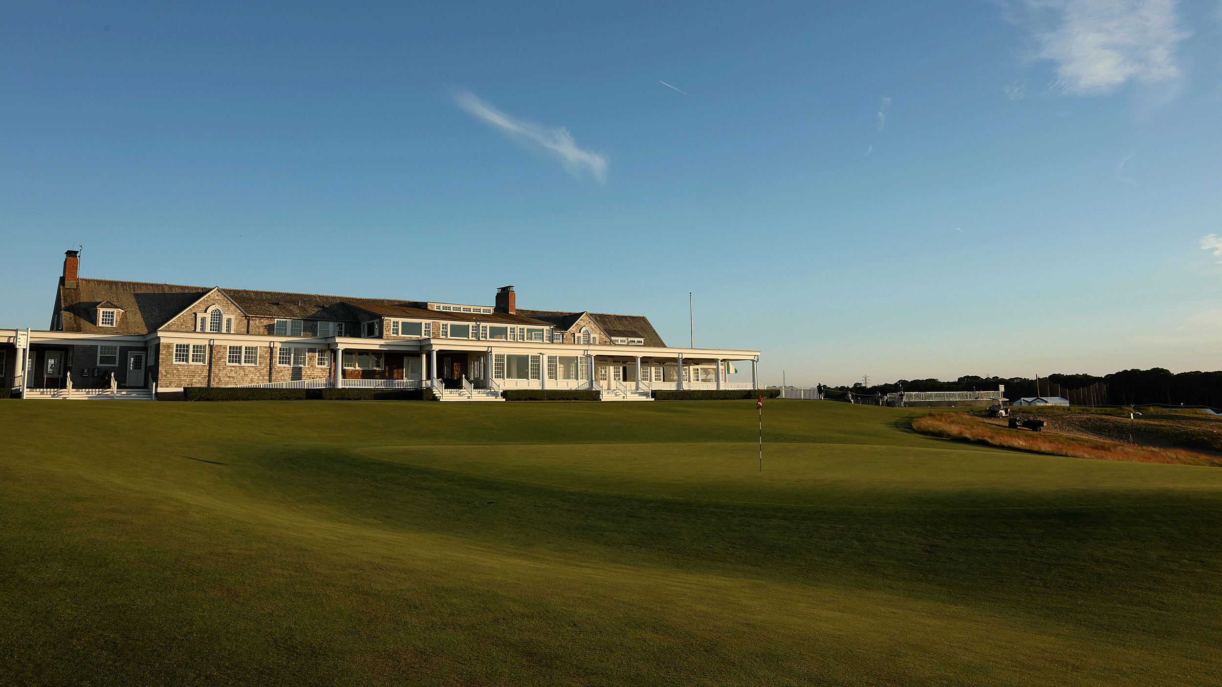 A general view of the 18th green and clubhouse at Shinnecock Hills