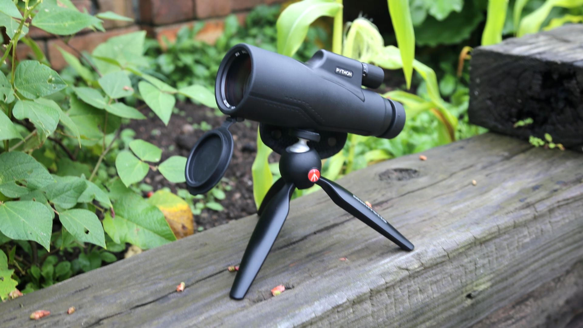 A monocular on a tripod.