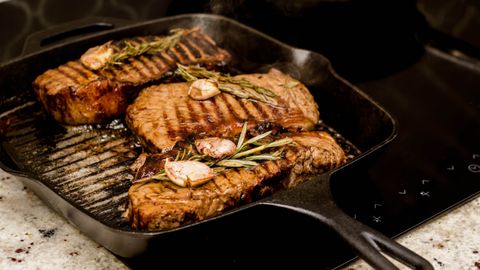 7 hacks to get the perfect steak from a cast iron skillet | Tom's Guide