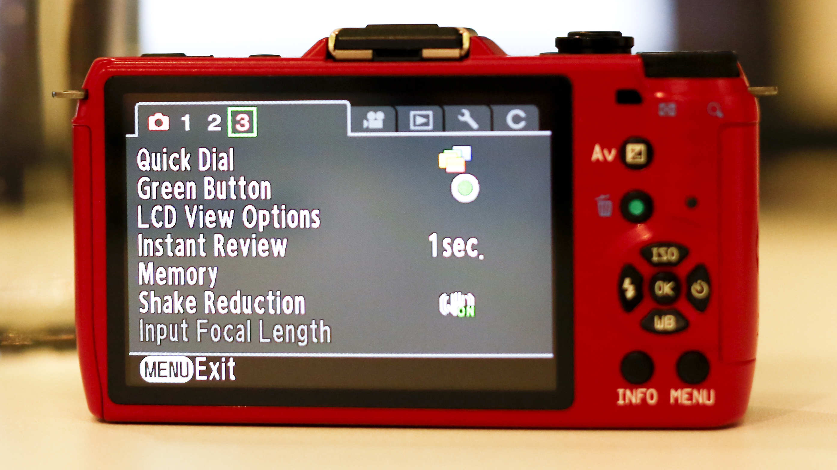 Pentax Q10 review