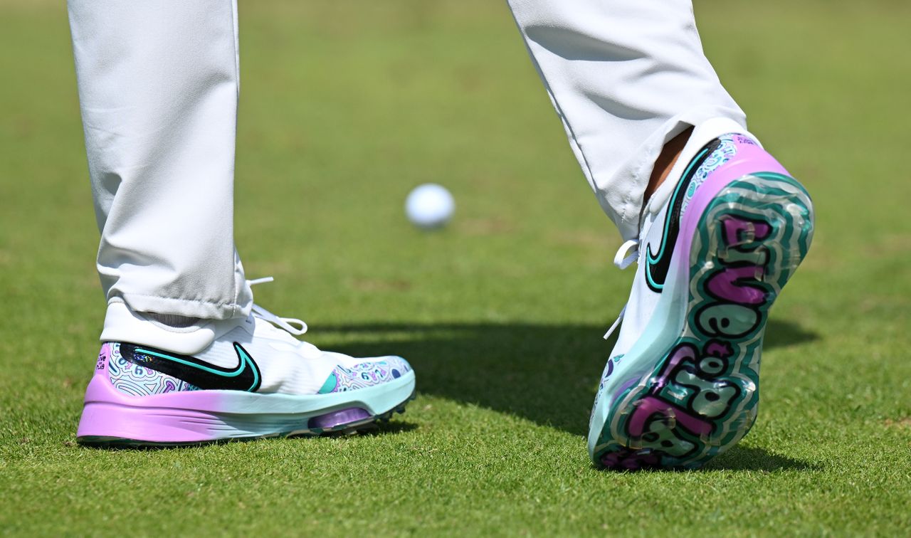 brooks koepka shoes