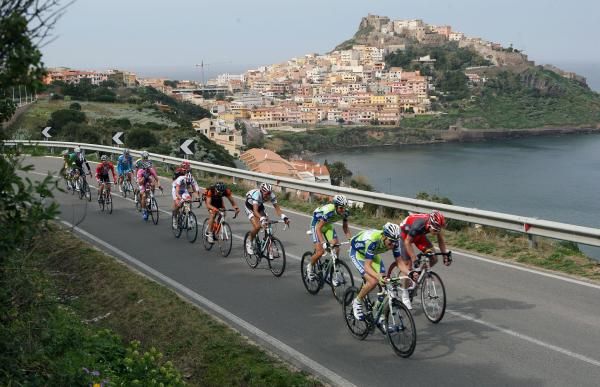 There was no let up as the riders kept the tempo up throughout the race