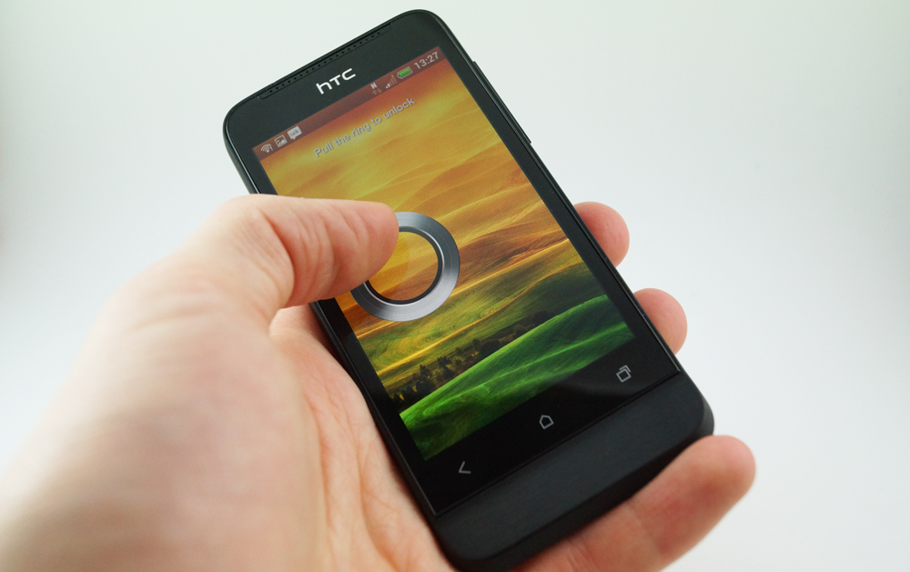 HTC One V review