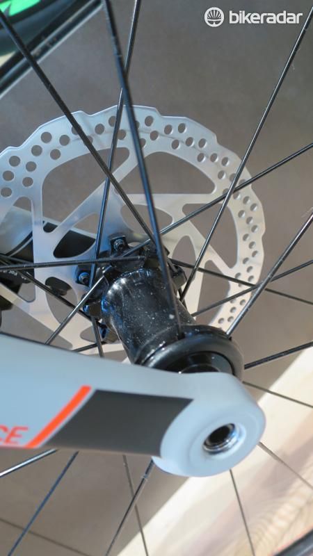 A closer look at the disc Attain's thru-axles