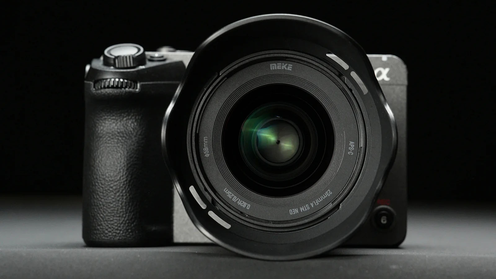 The Meike 23mm f/1.4 STM Neo lens