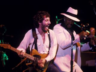Bruce Springsteen - Born To Run