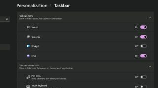 Windows 11 Taskbar settings menu showing Widgets switched off