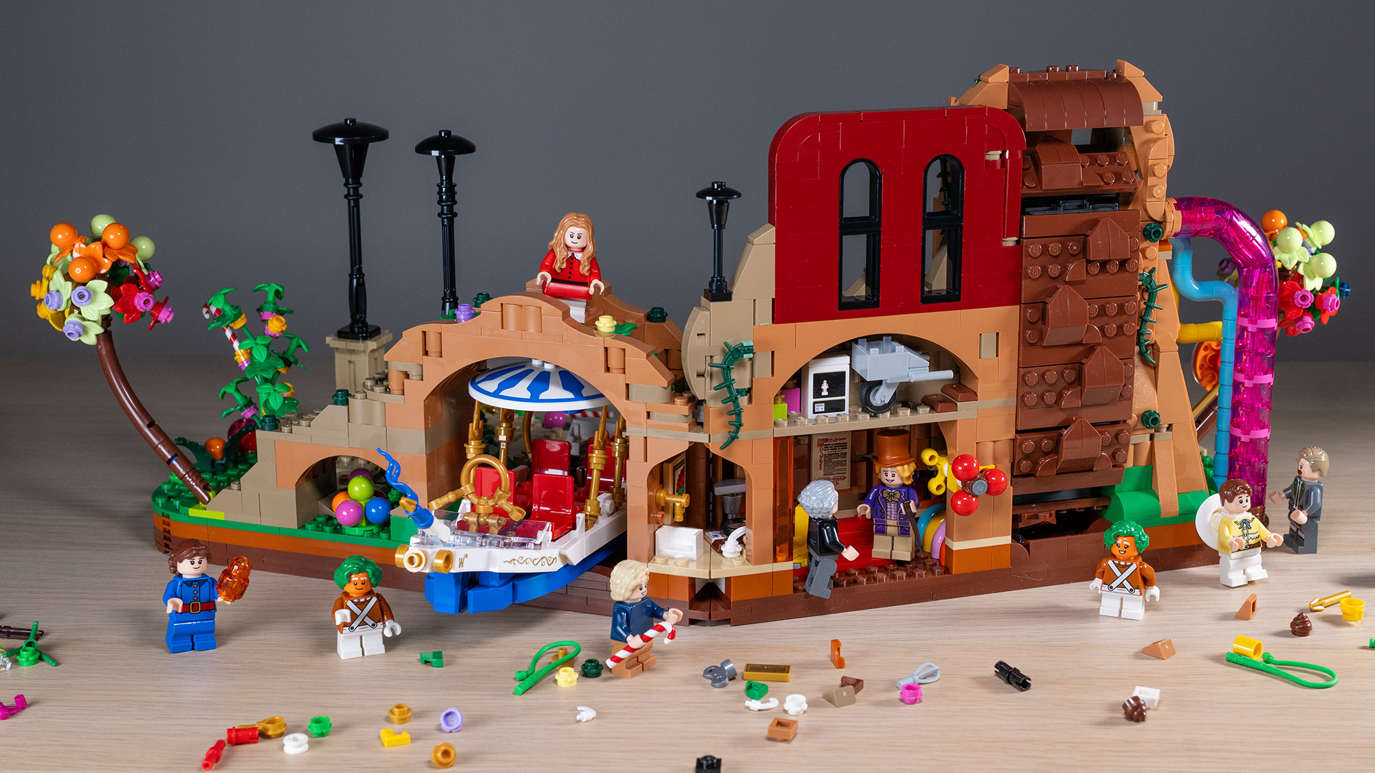 Lego Ideas Willy Wonka & the Chocolate Factory (21360) set from the rear
