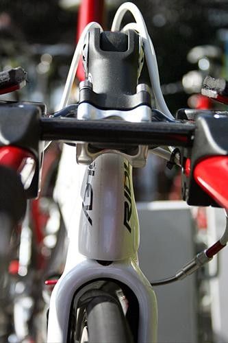 The RBT front of the stem is partially hidden from view by the front of the Laminar bars.