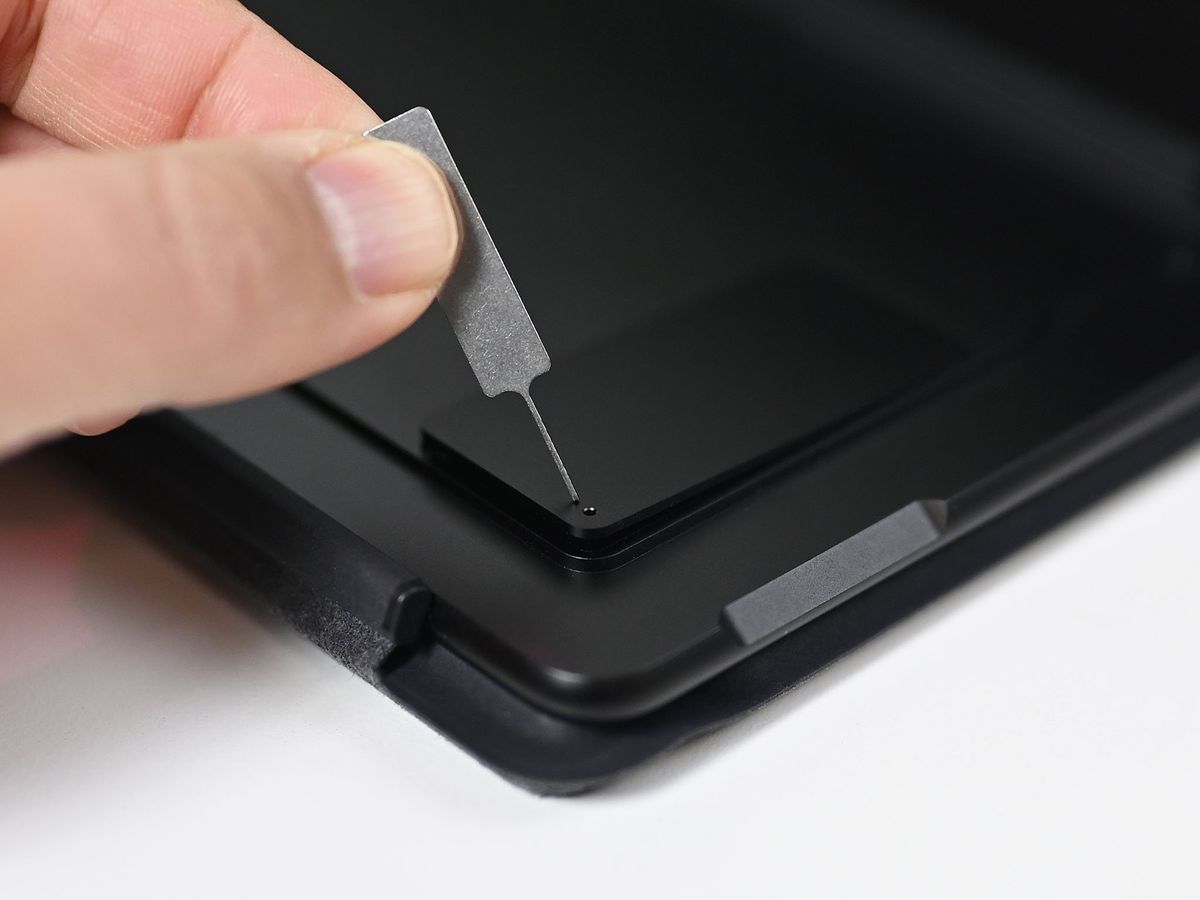 Surface Pro X SSD and SIM
