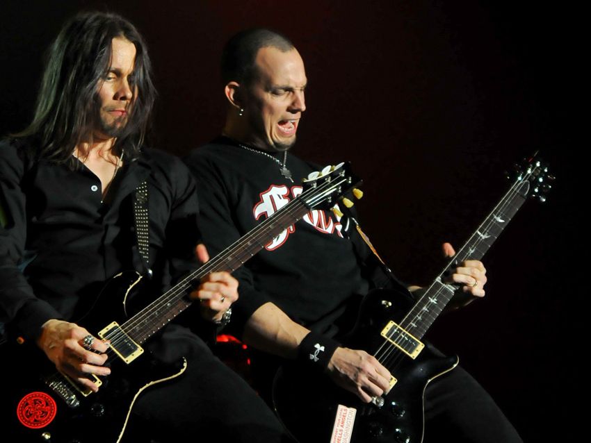 Myles Kennedy and Mark Tremonti trade licks at London's Wembley Arena, November 2011