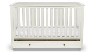 Marie-Chantal Silver Cross cot Bed – £750