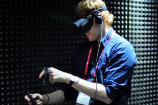 PC Gamer's Wes Fenlon tries out Oculus with its Touch controllers.