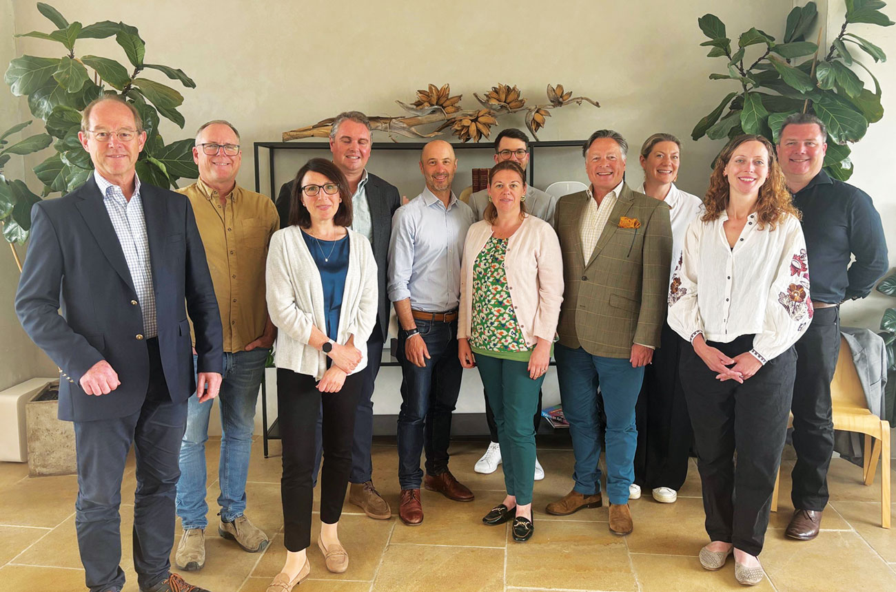 Dr Peter Stanbury with panellists from the Sustainable Wine Roundtable.