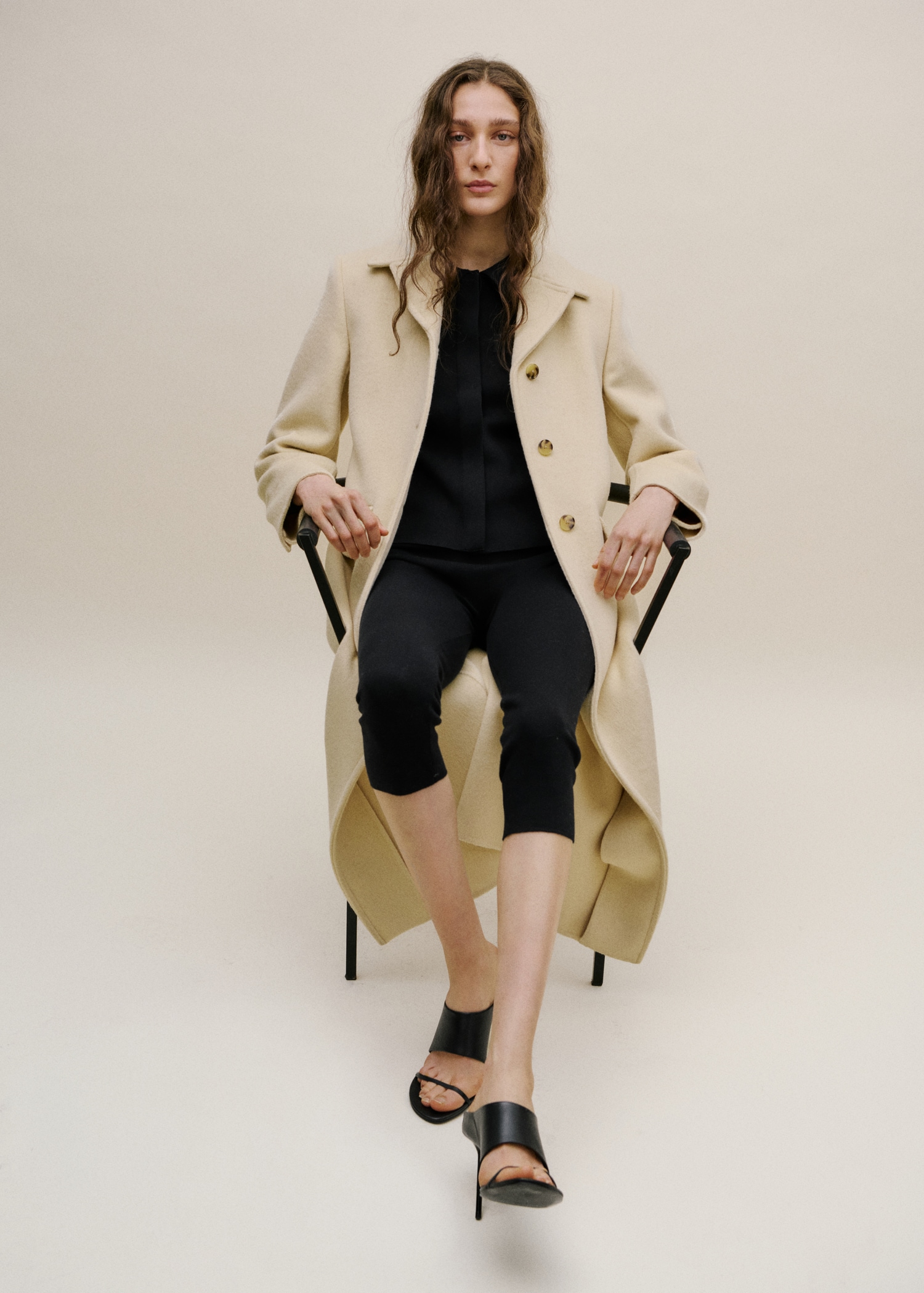 Capri Knit Trousers - Women | Mango United Kingdom