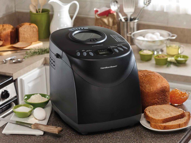 Hamilton Beach Homebaker Bread Maker Lifestyle