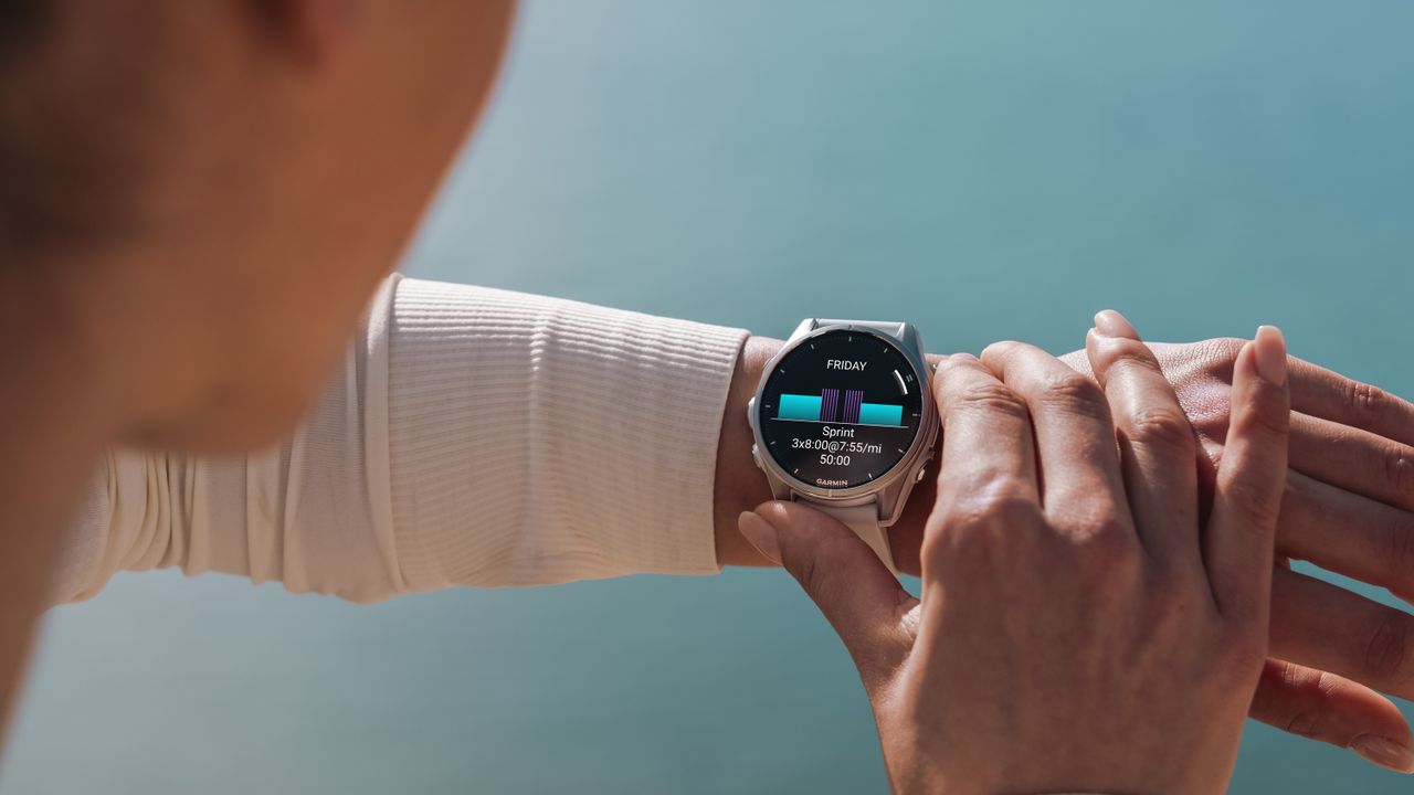 This powerful smartwatch just landed $250 OFF for Best Buy's Memorial Day sale