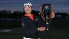 Rose Zhang with the Mizuho Americas Trophy