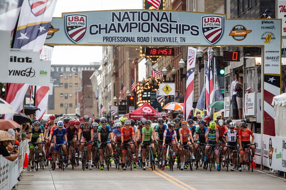 The women's field lines up for the start of the US Pro Criterium in Knoxville