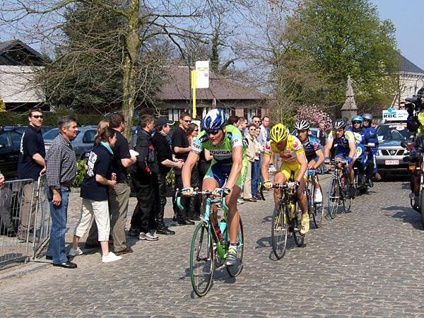 Magnus Backstedt (Liquigas) leads the break across he stones at Mater