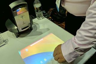 Typlet T1S “Touchscreen” Projector