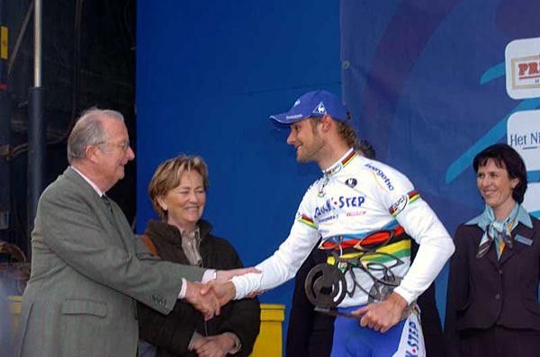 The King of Belgium, Albert II greets the King of Belgian cycling, Tom Boonen